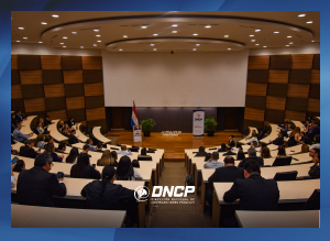 Imagen de la noticia: Innovación educativa: DNCP gradúa a nuevos especializados en Compras Públicas